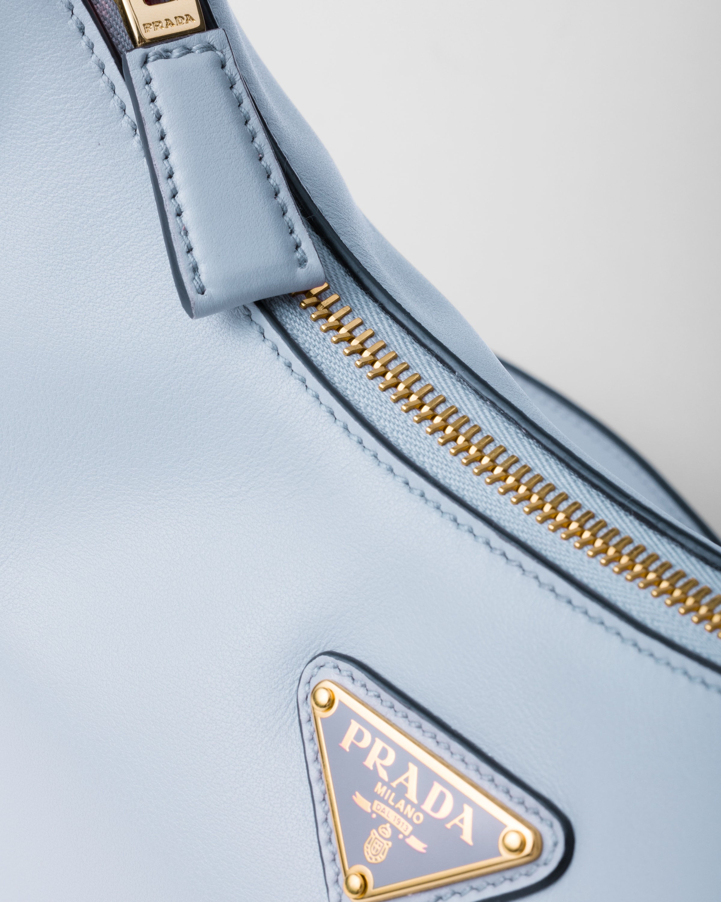 Prada Arqué leather shoulder bag - 6