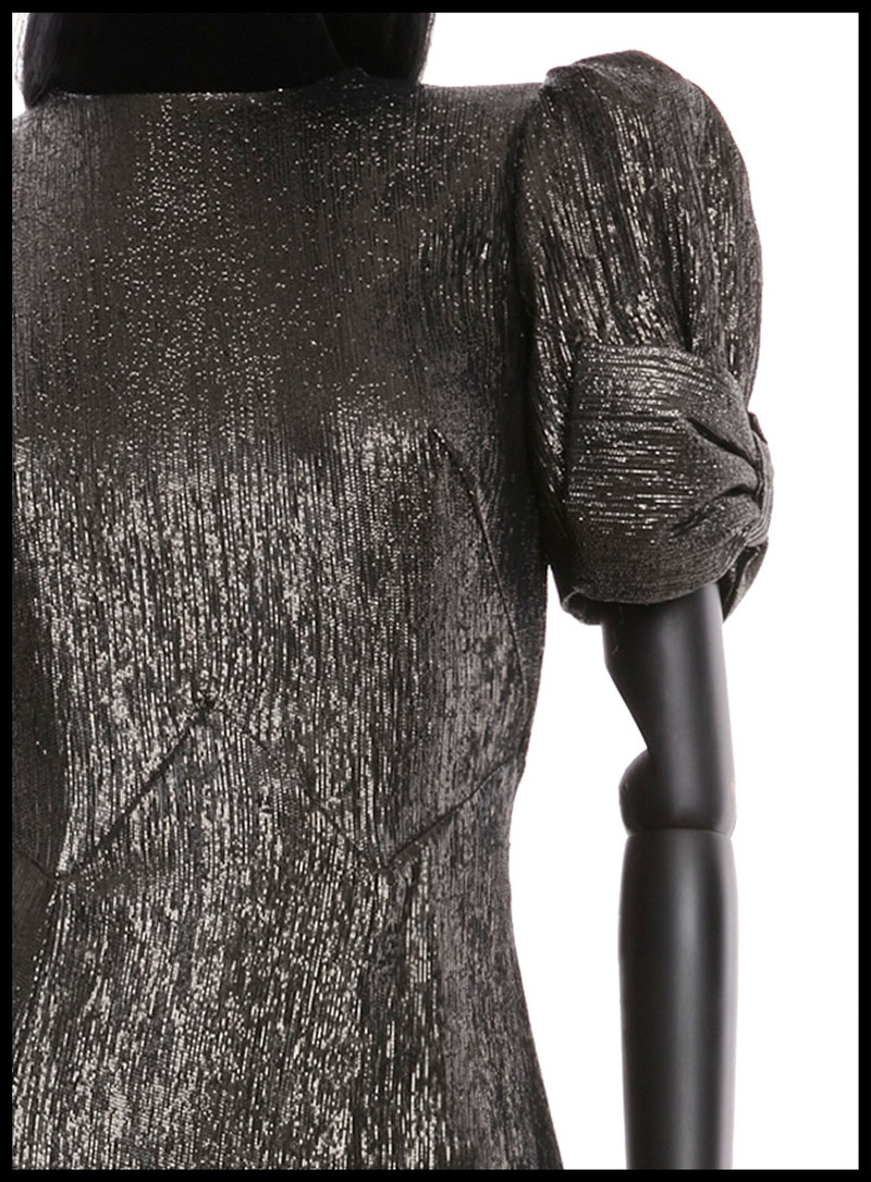 THE POISON FLOWER DRESS 3