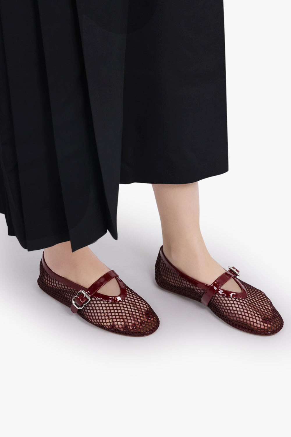 FISHNET MESH BALLET FLAT | GARNET RED - 6