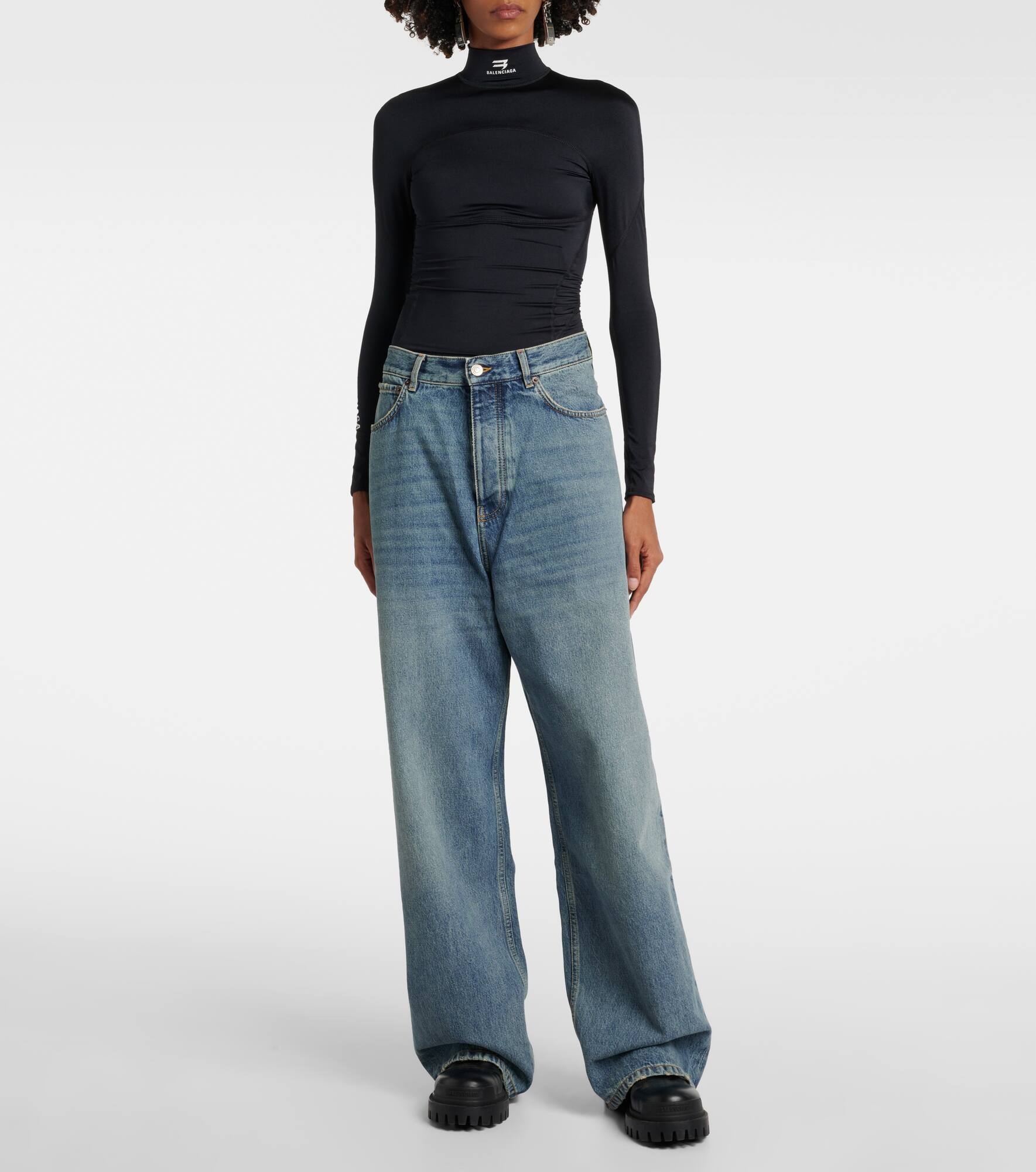 Faded mid-rise wide-leg jeans - 7