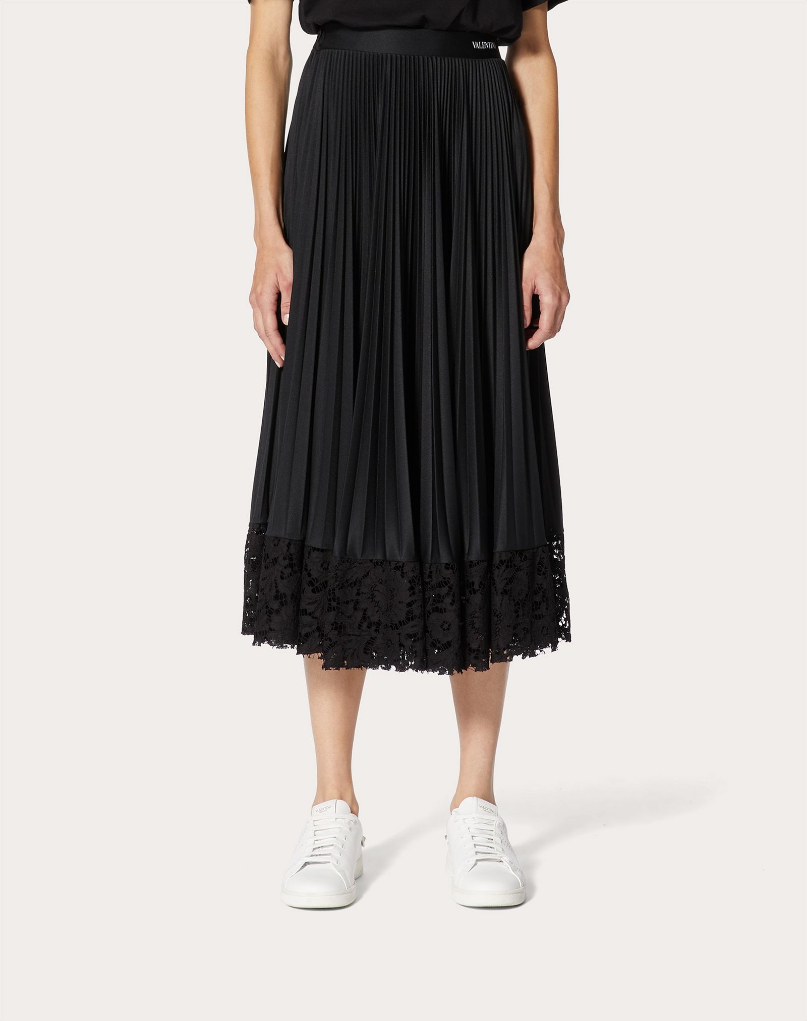 Jersey and Heavy Lace Pleated Skirt - 3