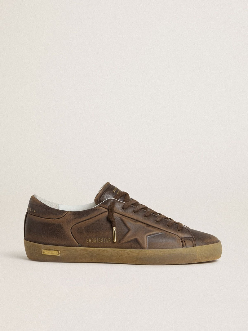 Men’s Super-Star with star and heel tab in brown lived-in effect leather 1