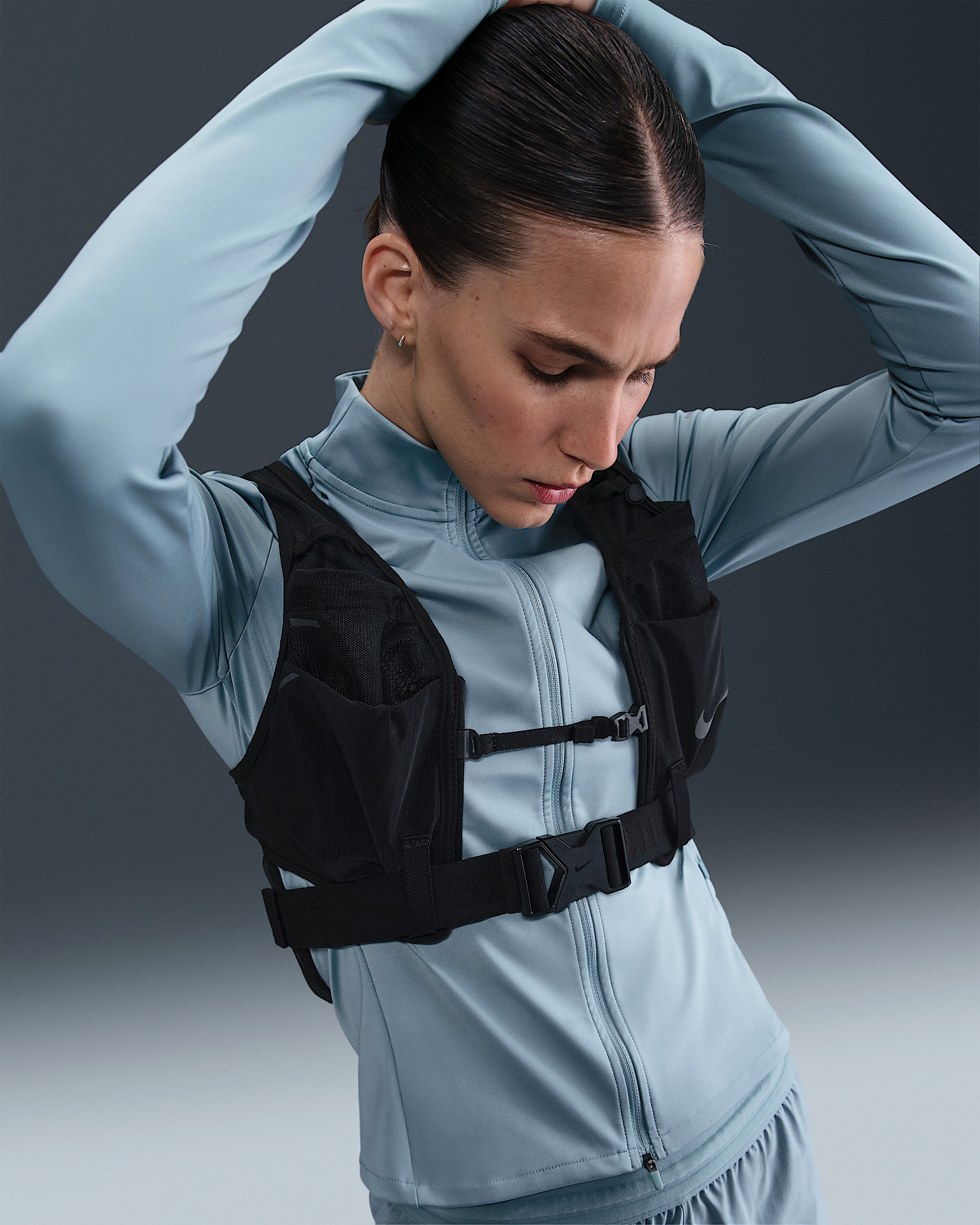 Nike Transform Packable Running Vest - 2