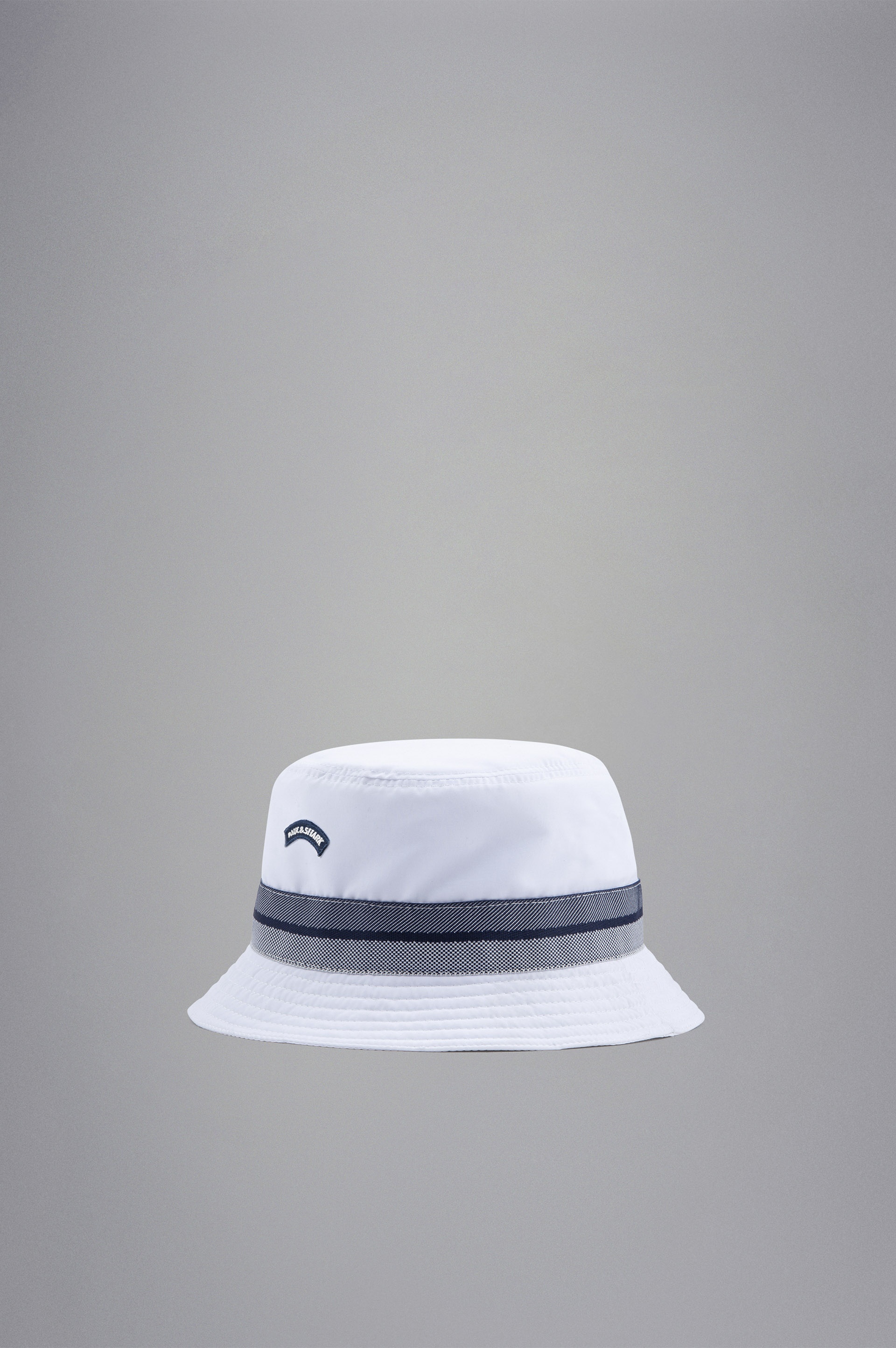 BUCKET WITH TAPE APPLICATION - 2