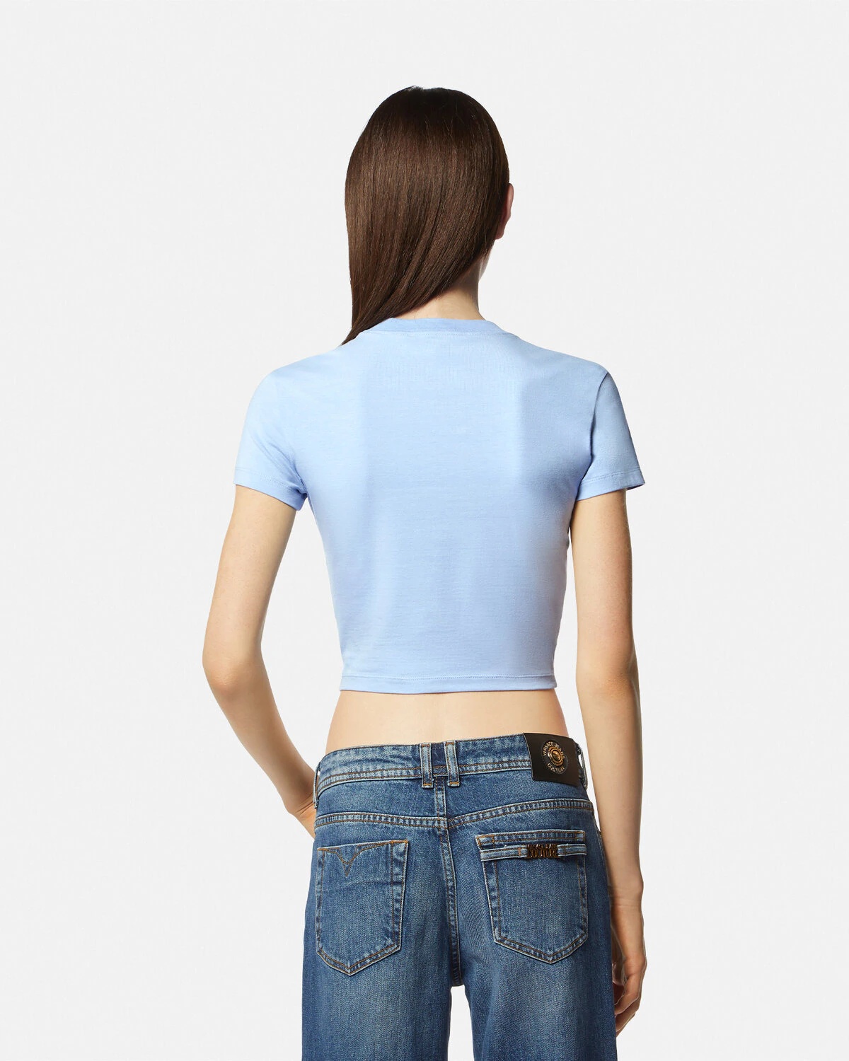 V-Emblem Cropped T-Shirt - 5