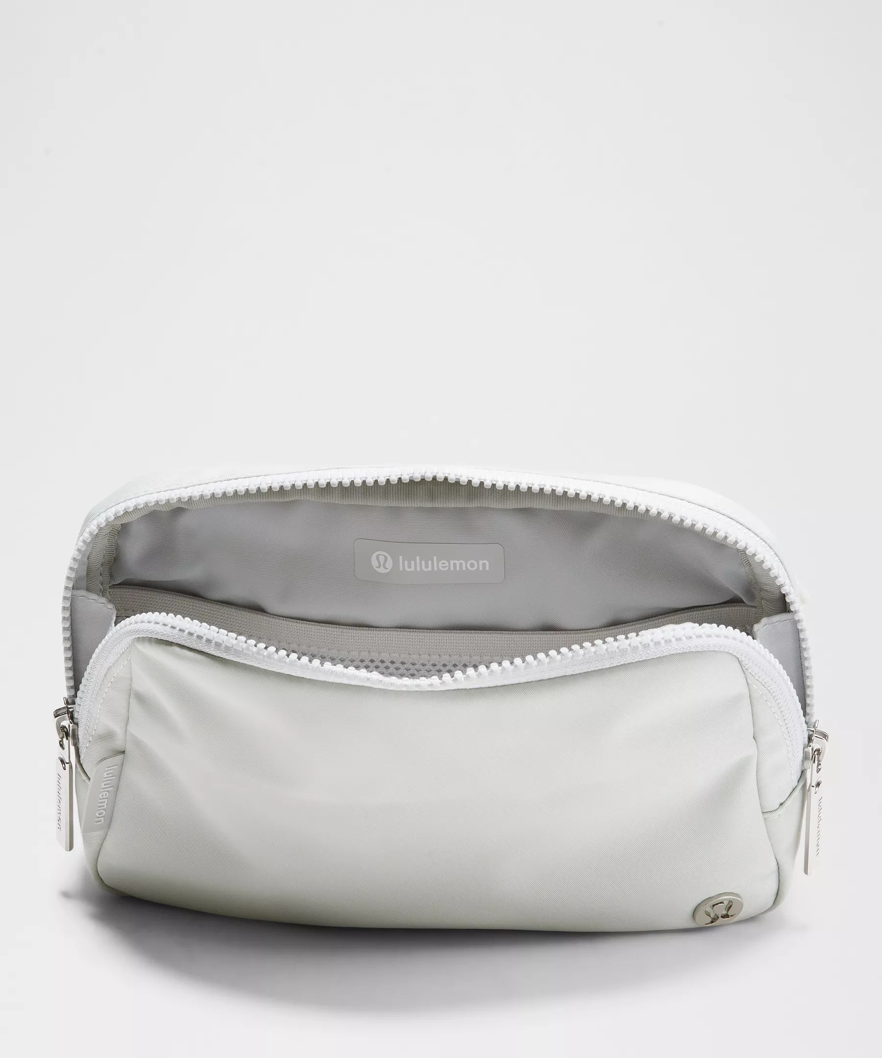 Everywhere Belt Bag Large with Long Strap 2L - 5
