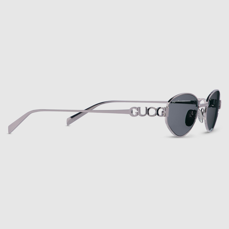 GUCCI Oval frame sunglasses outlook
