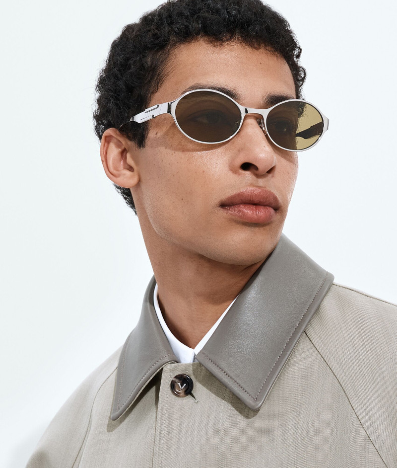 Bottega Veneta Dash Oval Sunglasses outlook