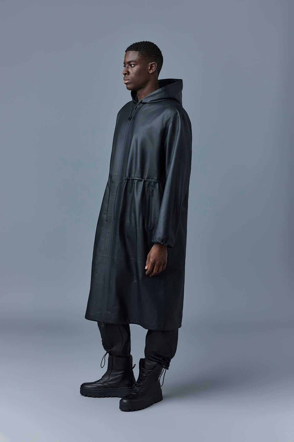 ALBAN Monochromatic leather coat with hood - 3