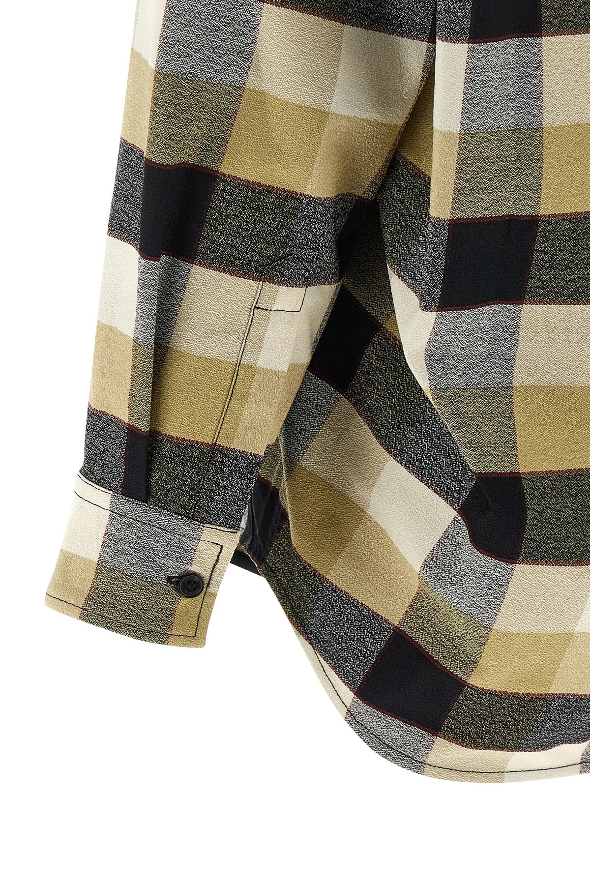 Check pattern shirt - 4