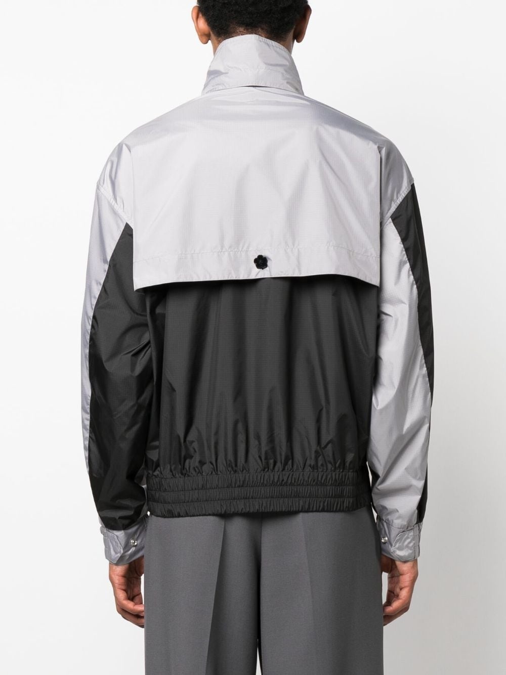 two-tone logo-print lightweight jacket - 4