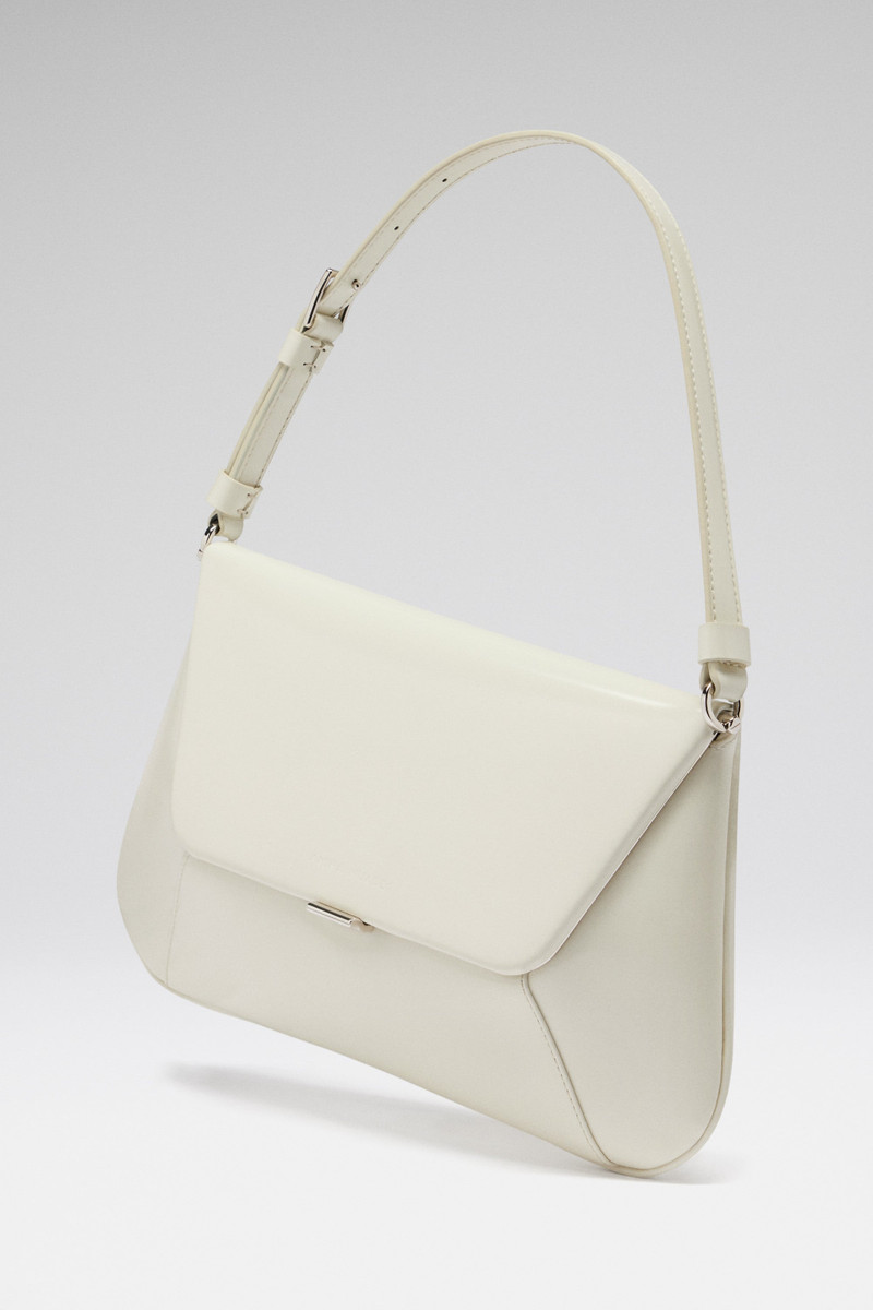 Amina Muaddi AMI BAG ALMOND SPAZZOLATO outlook