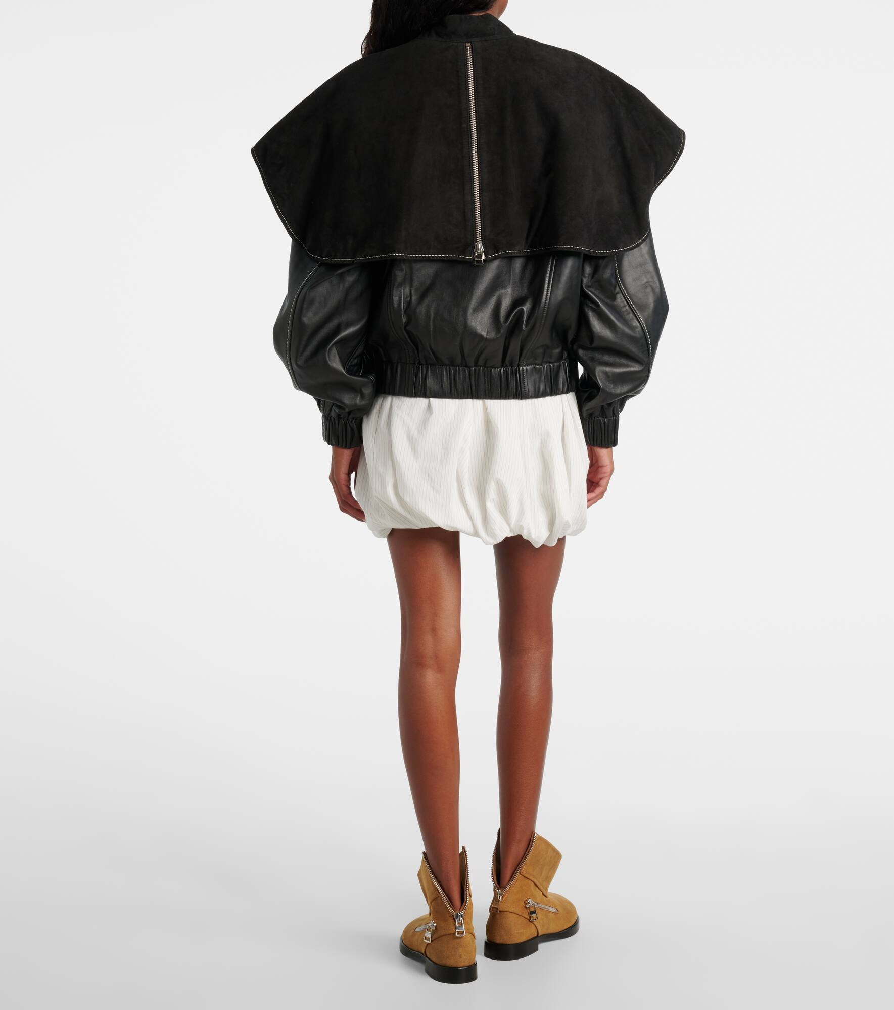 Caped leather jacket - 3