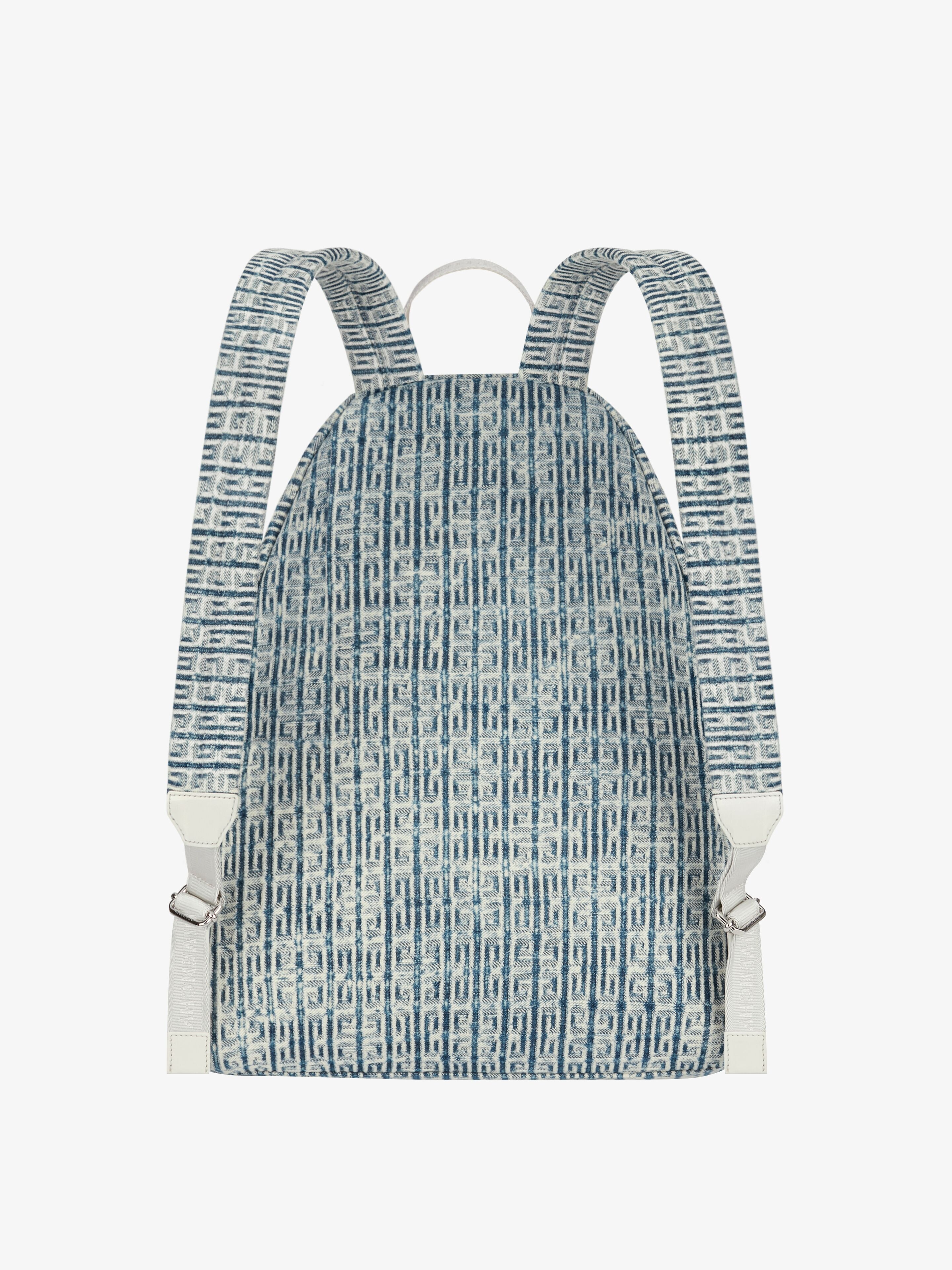 ESSENTIEL U BACKPACK IN 4G BLEACHED DENIM - 4