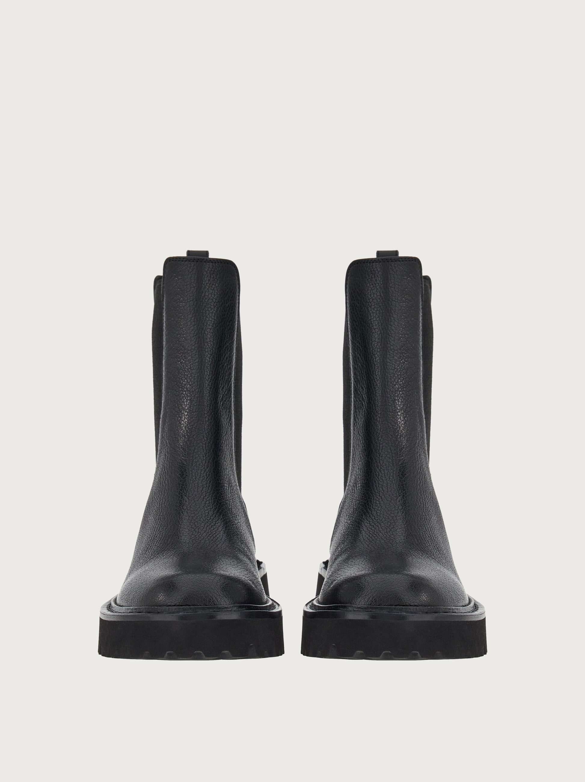 Chelsea boot with chunky sole - 2