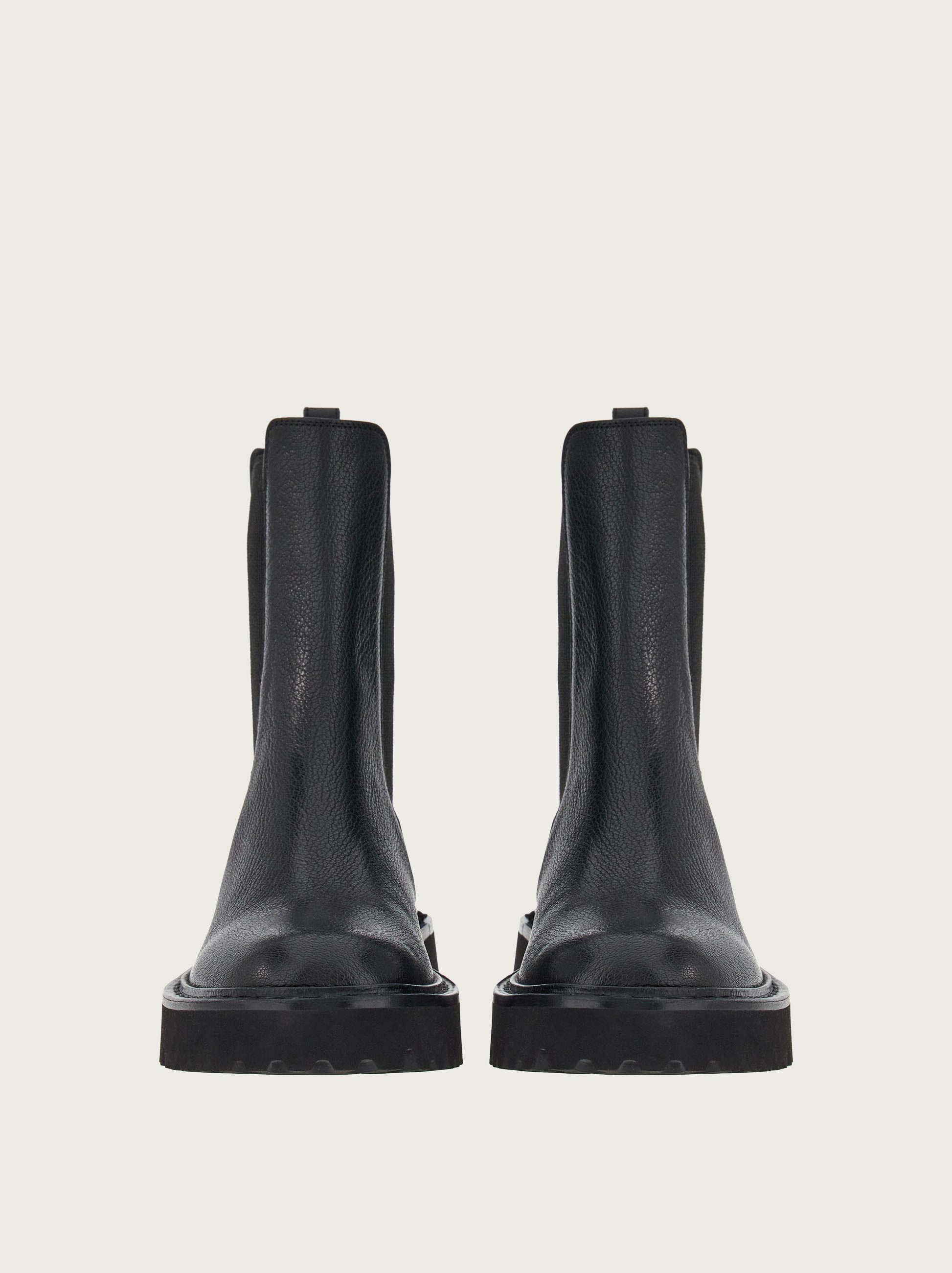 Chelsea boot with chunky sole - 2