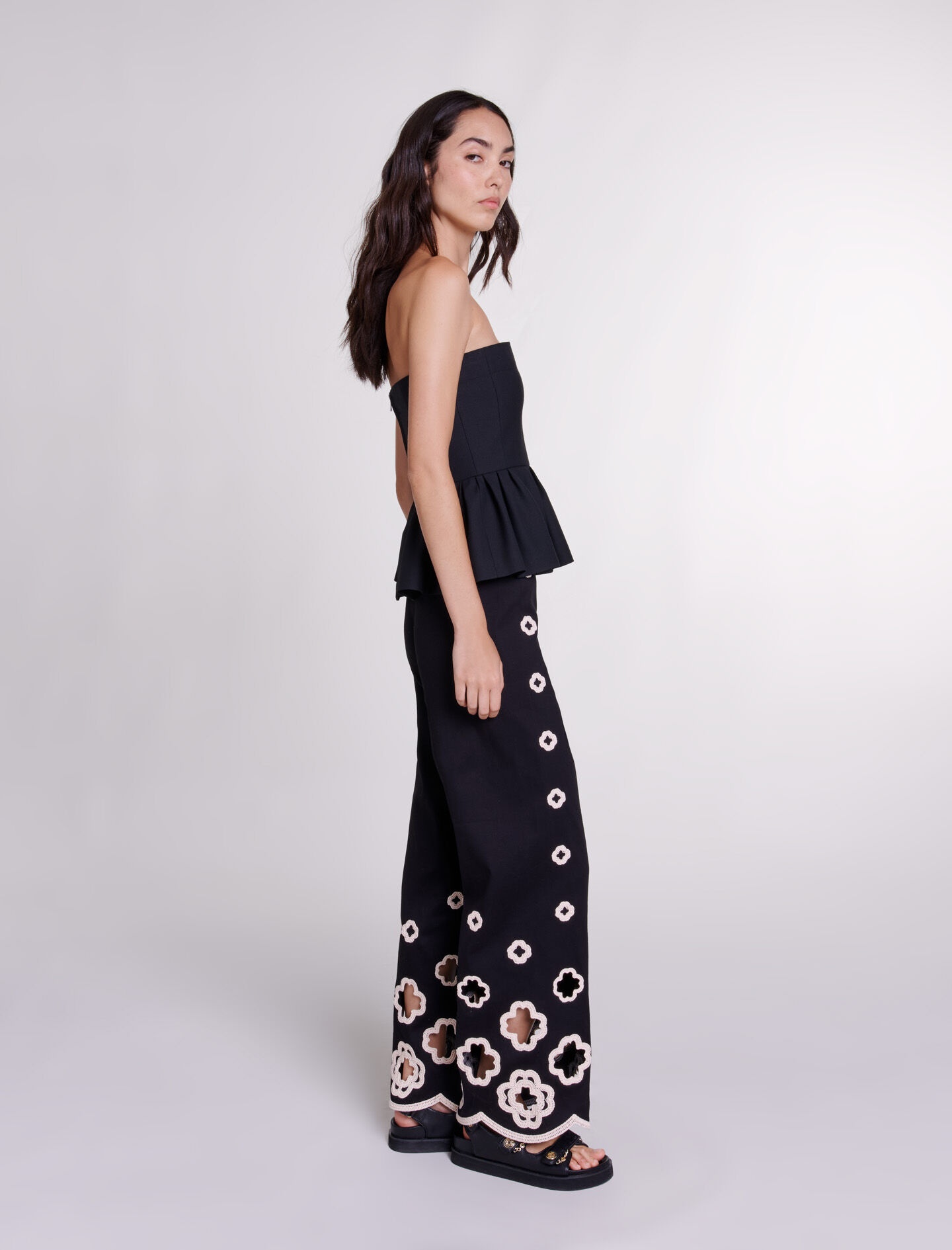 Wide-leg crochet trousers - 3