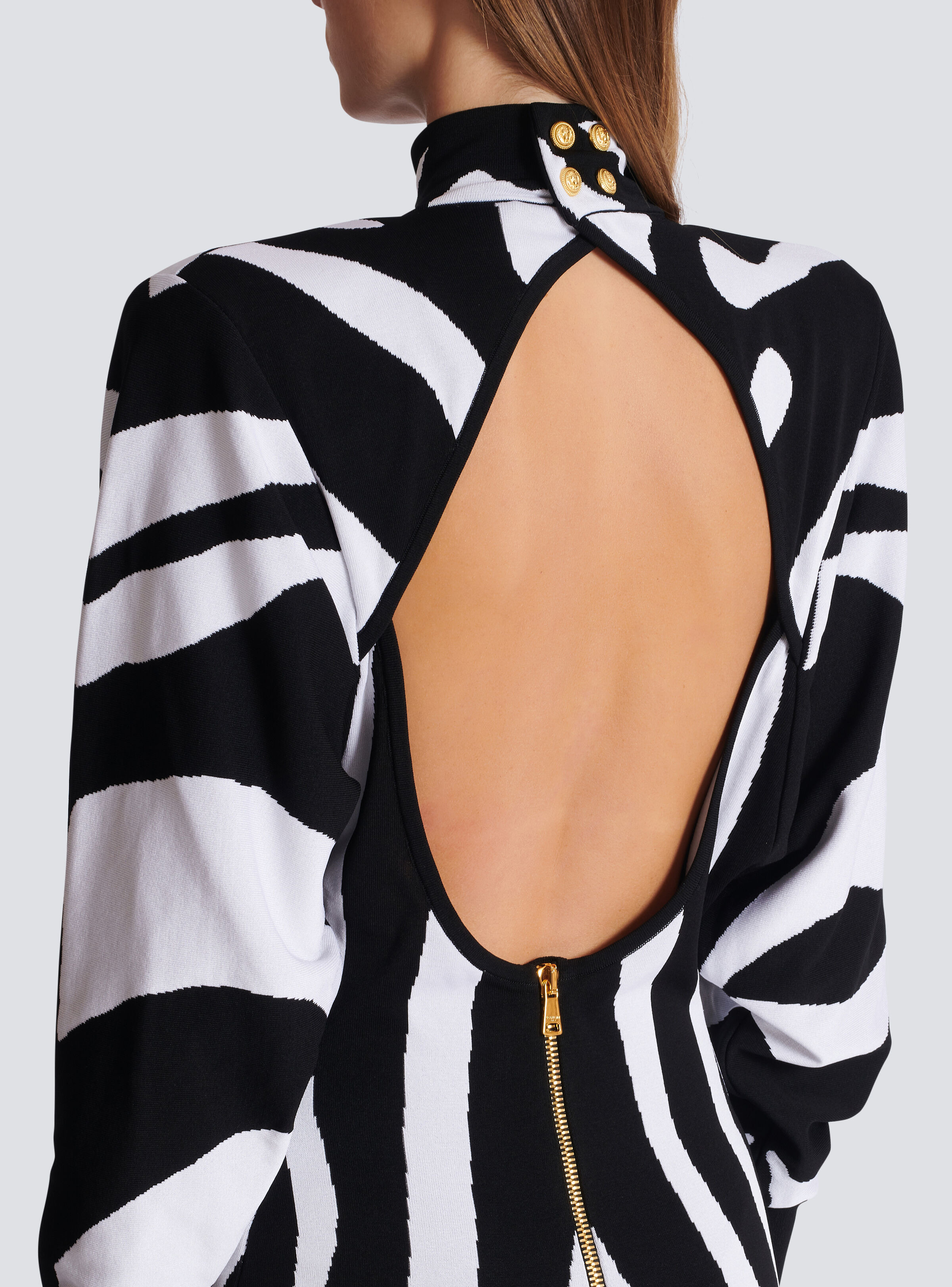 Long knit dress with zebra intarsia - 6