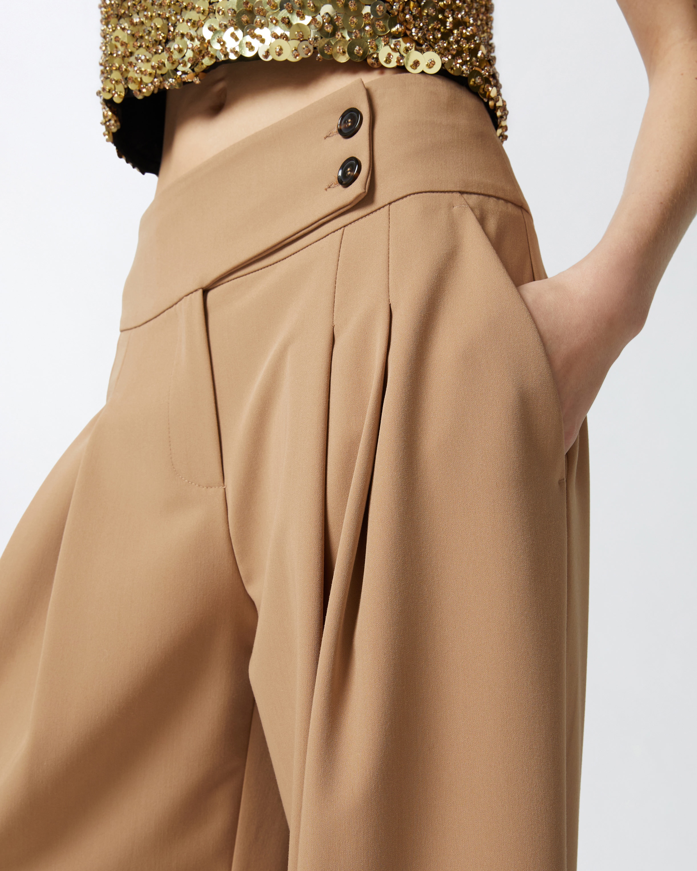 ELEGANT WIDE-LEG TROUSERS WITH DARTS - 5