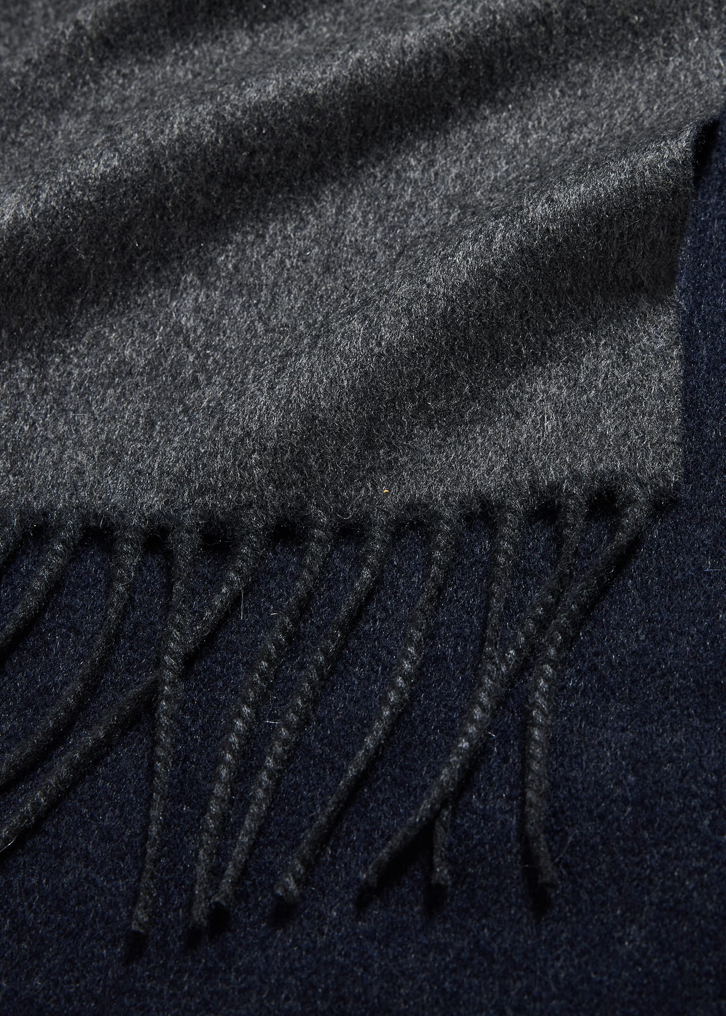 Men's Baby Cashmere Fringe Scarf - 2