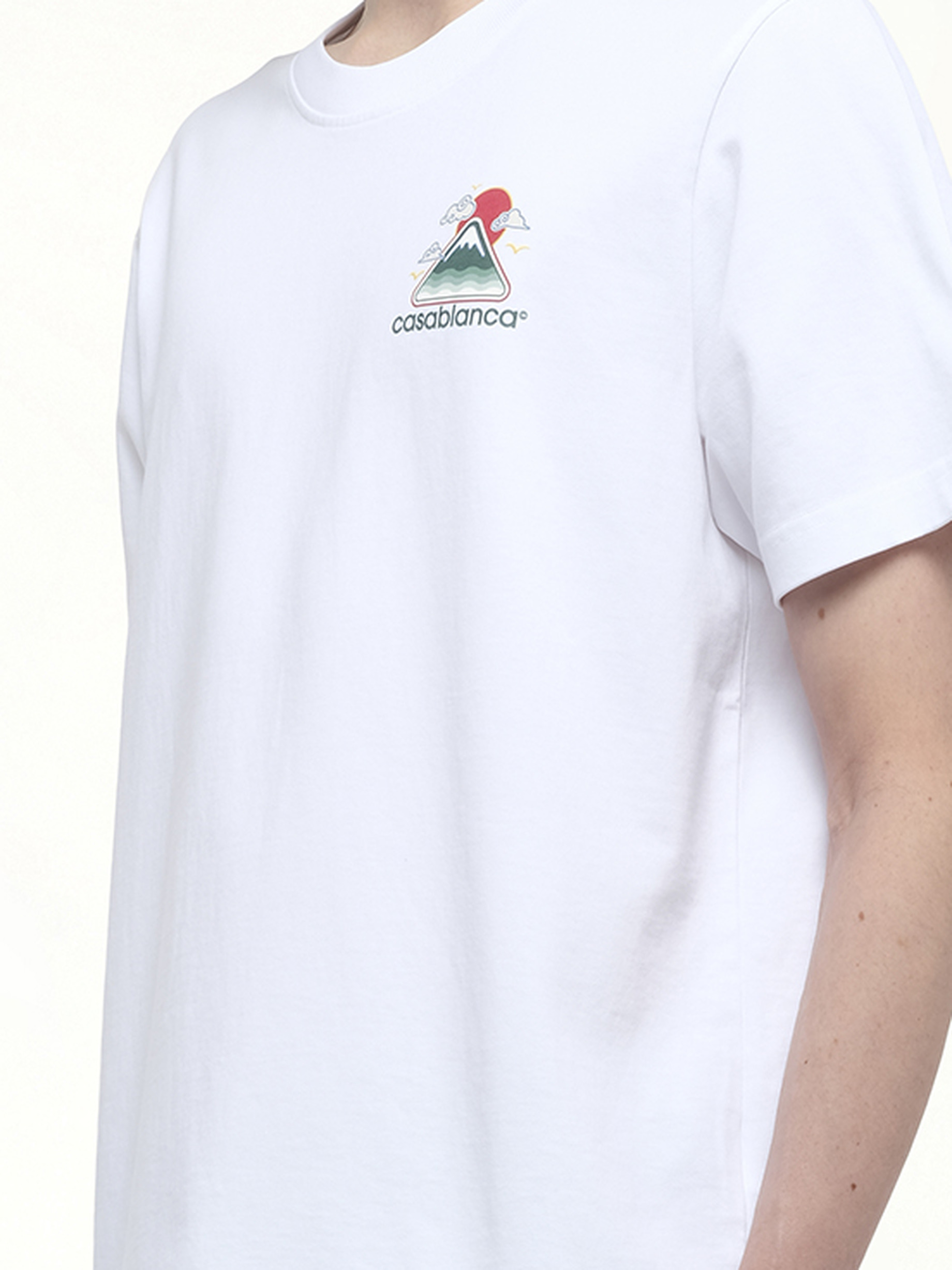 Motagne Ondulee T-Shirt in White - 3