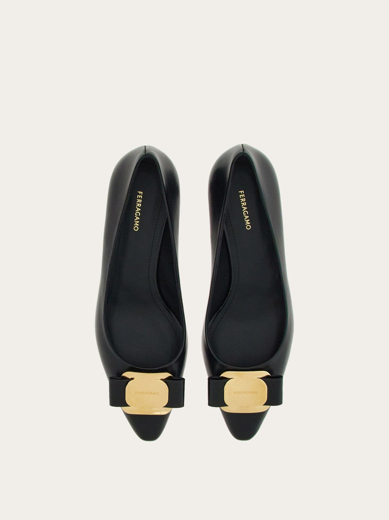 New Vara plate low heel pump 2