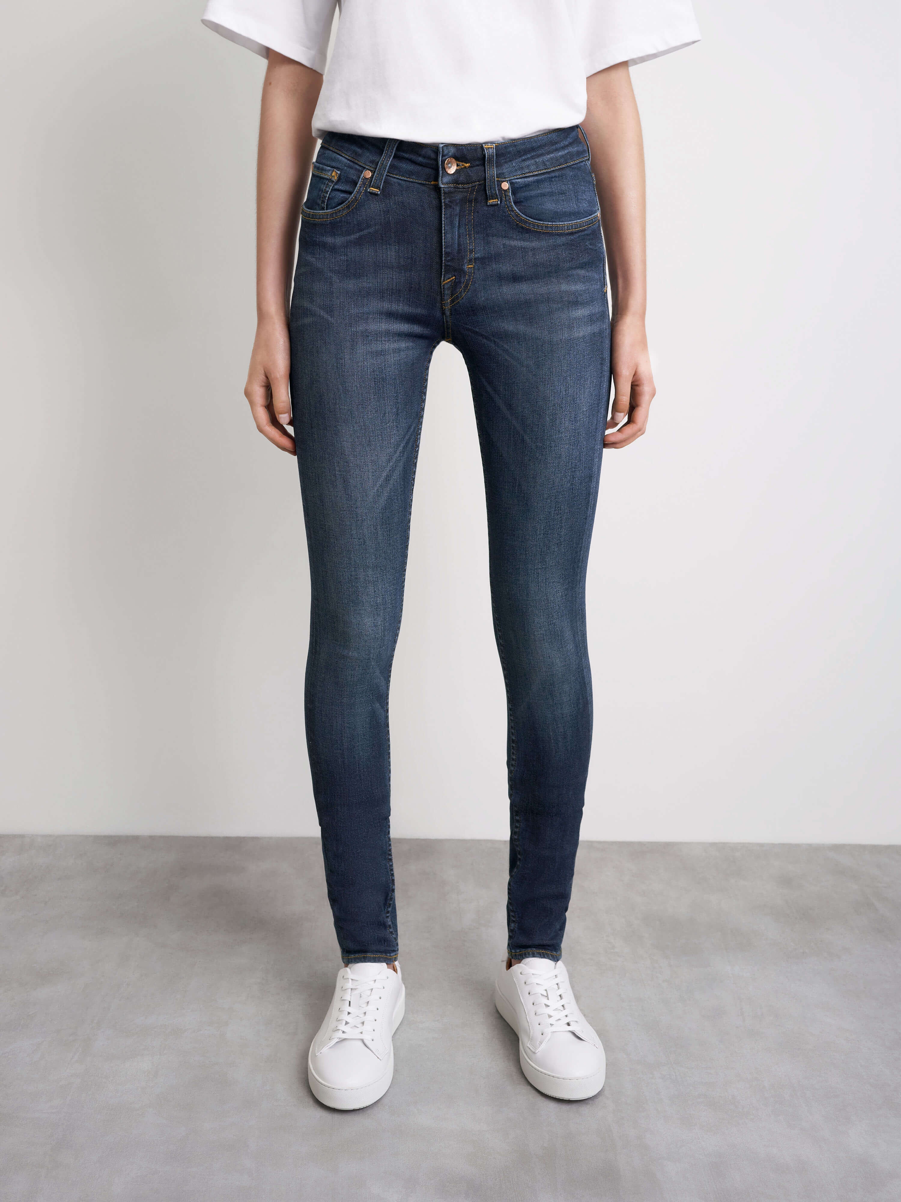Slight Skinny-Fit Jeans - 4