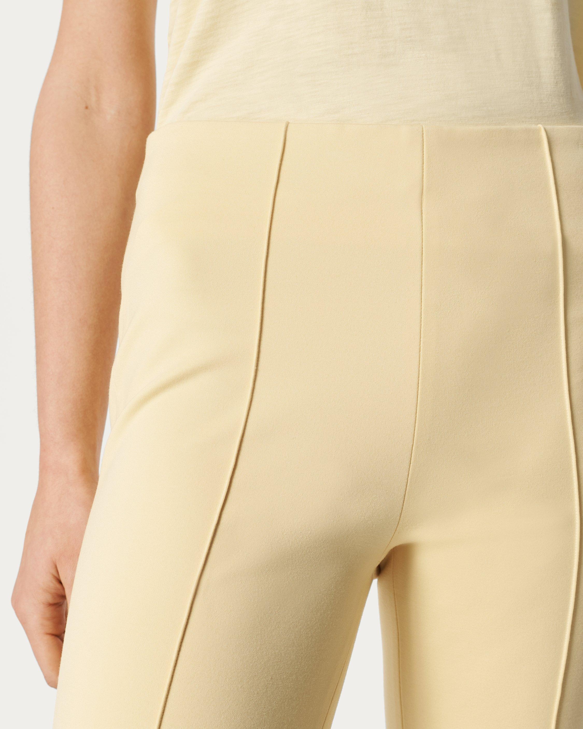 Irina Kick Flare Pants
Refine Knit - 4