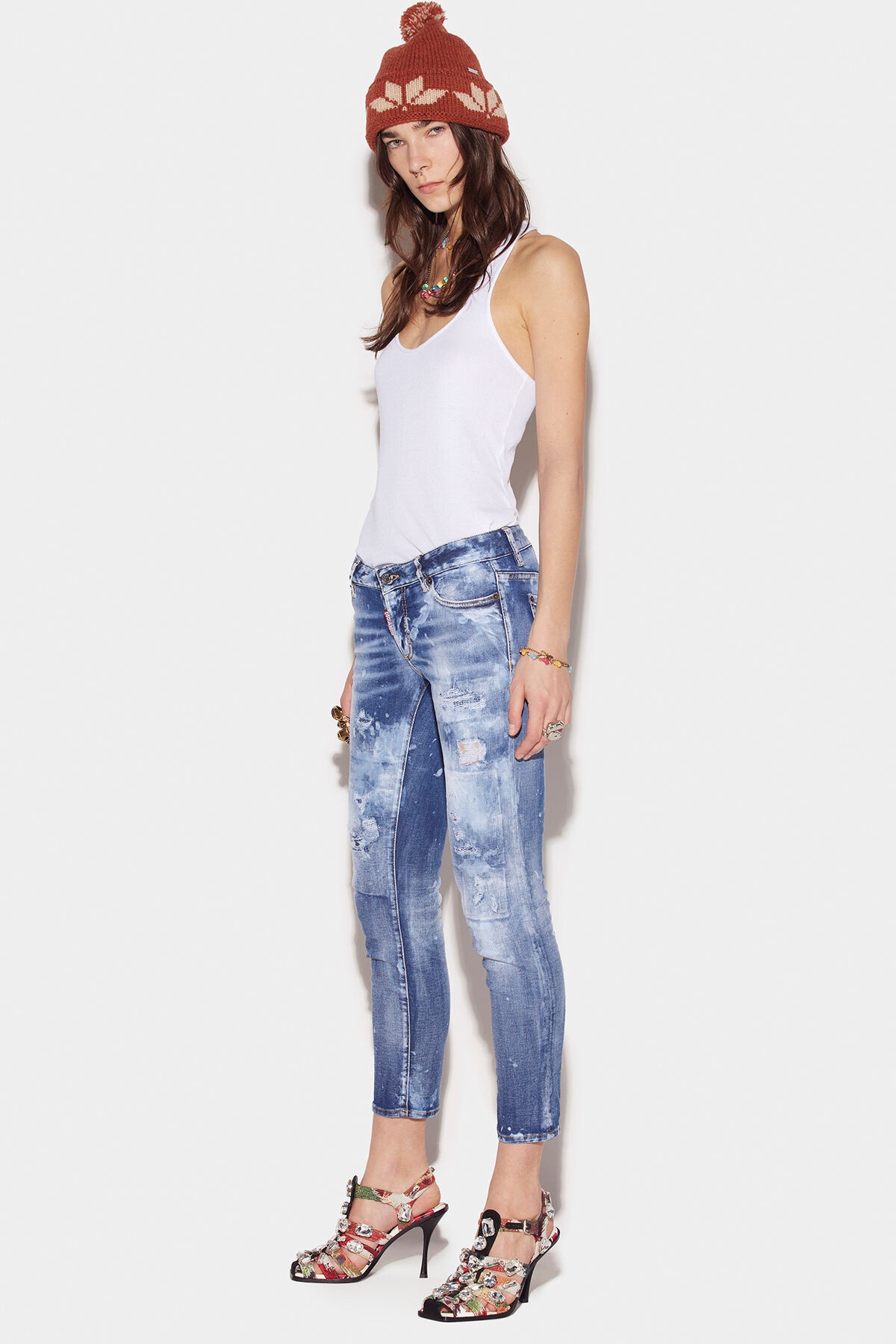 LIGHT CLOUDY WASH JENNIFER CROPPED JEANS - 4