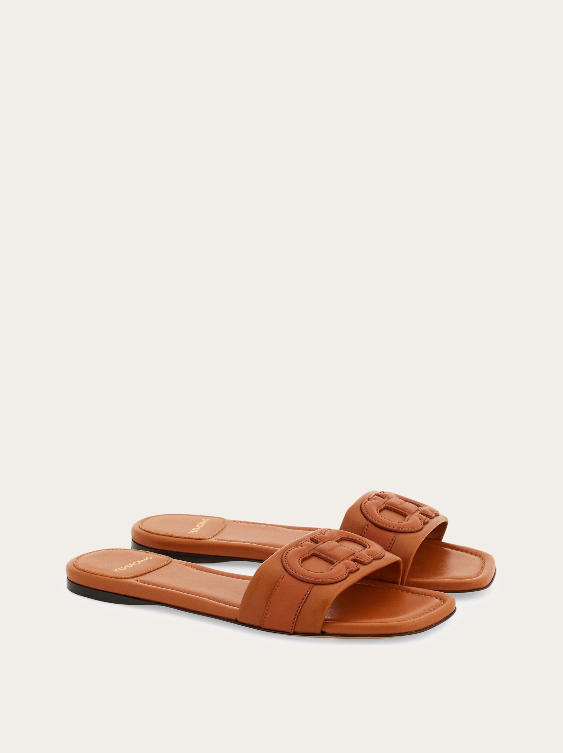 Gancini slide - 5