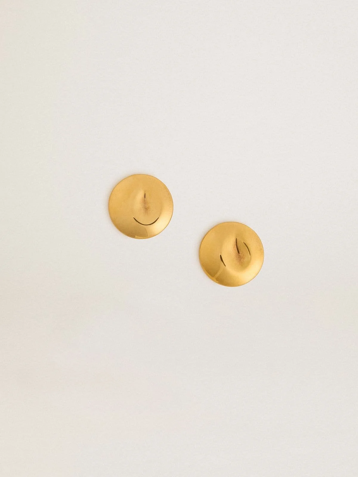 Gold circular earrings - 1