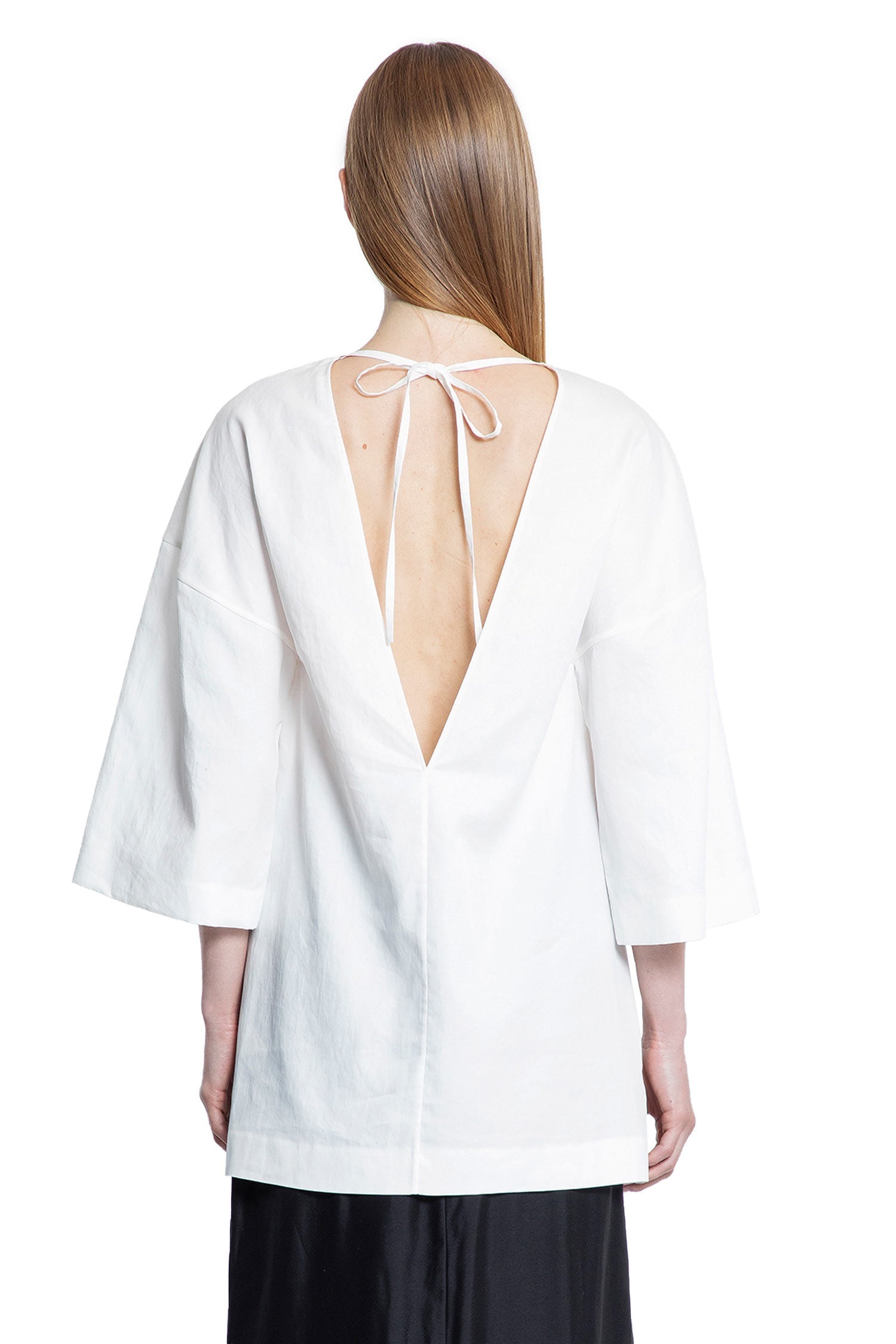 Tシャツ・カットソー [The Row] Elna Top in Cotton 8901W3838OWHF_17398e30-cecd-