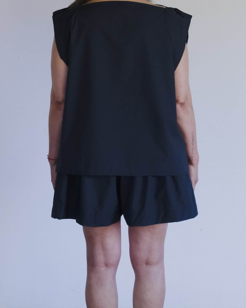 BASERANGE Cable Shorts
                  - Organic Cotton Poplin outlook