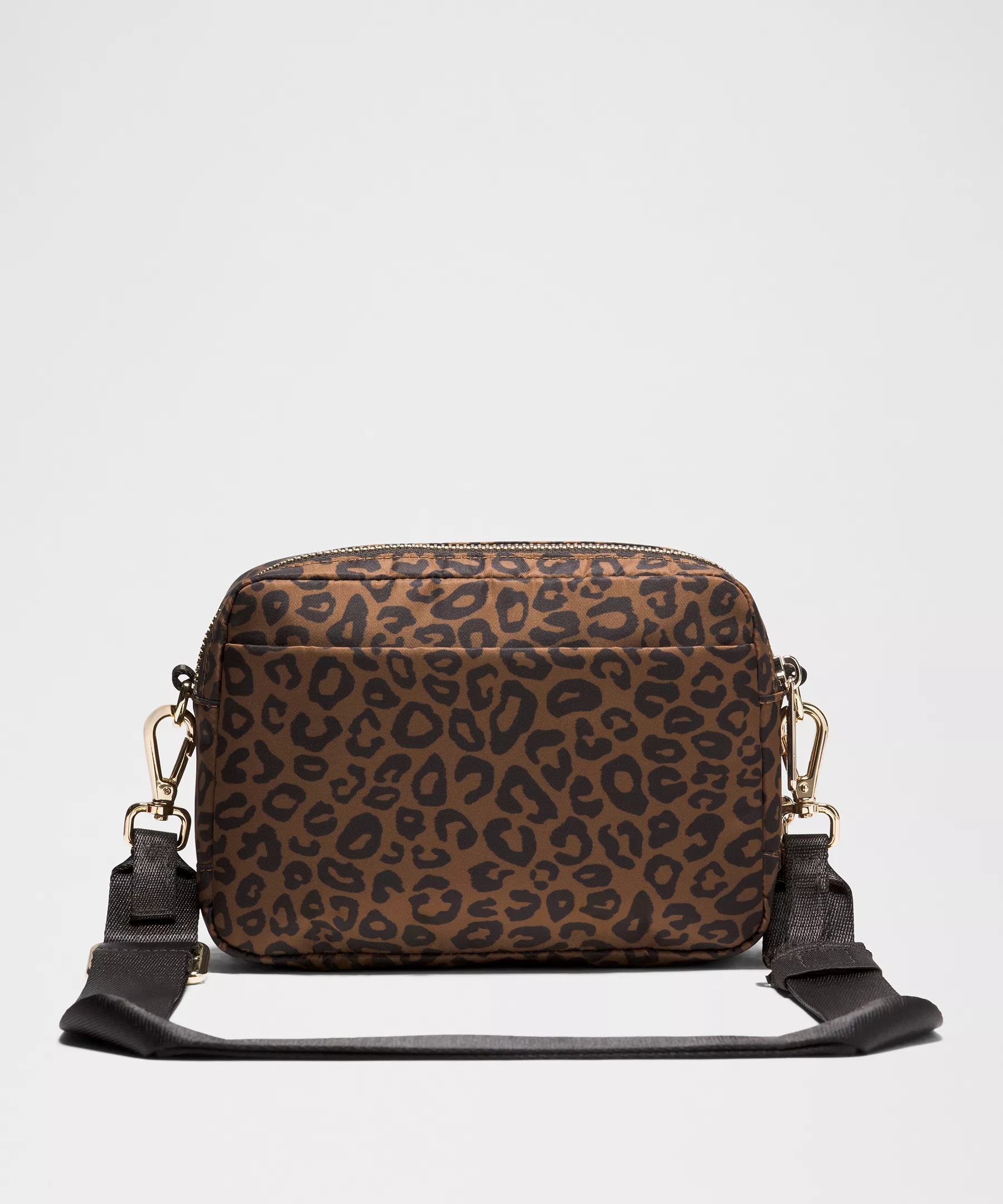 Everywhere Crossbody Bag 2L *Metal Hardware - 3