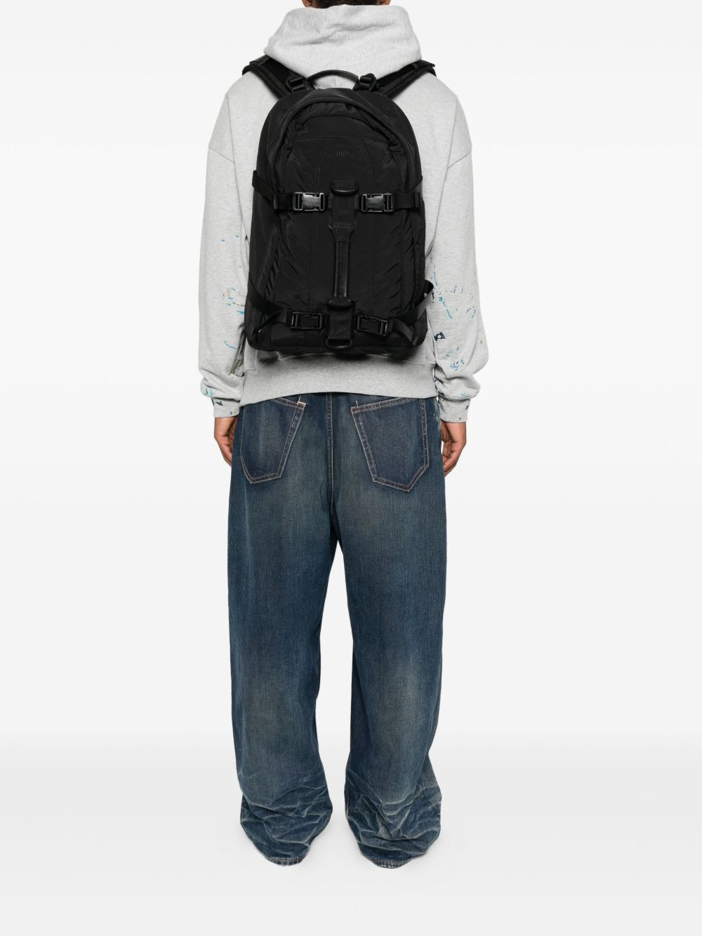 buckle-fastening strap backpack - 2