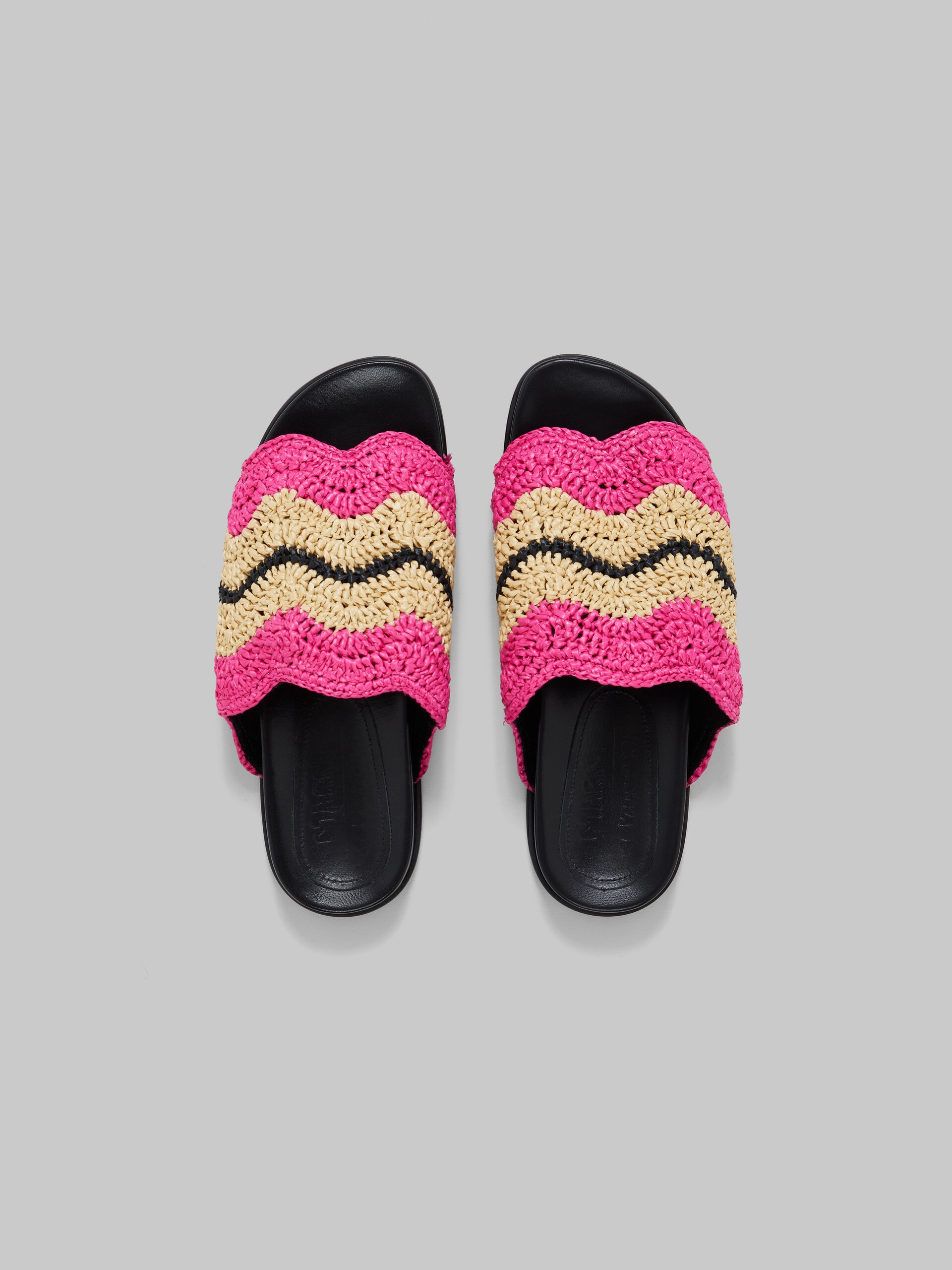 MARNI X NO VACANCY INN - FUCHSIA CROCHET RAFFIA SLIDE - 4