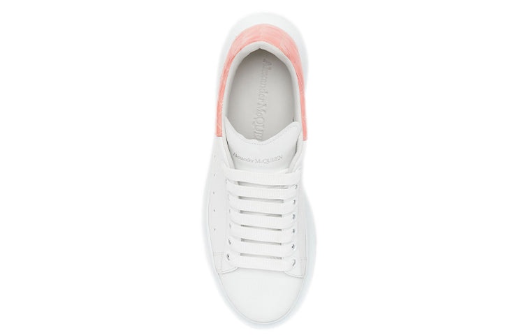 (WMNS) Alexander McQueen Oversized Sneaker 'White Pastel Pink Crocodile' 553770WIAF89414 - 5