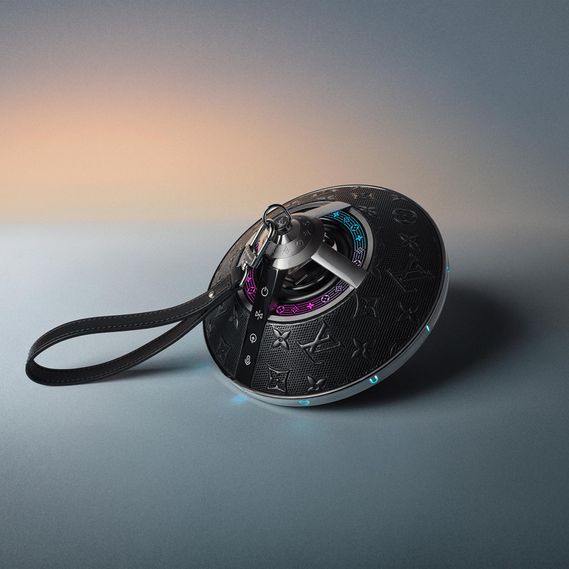 Louis Vuitton Horizon Light Up Speaker 4