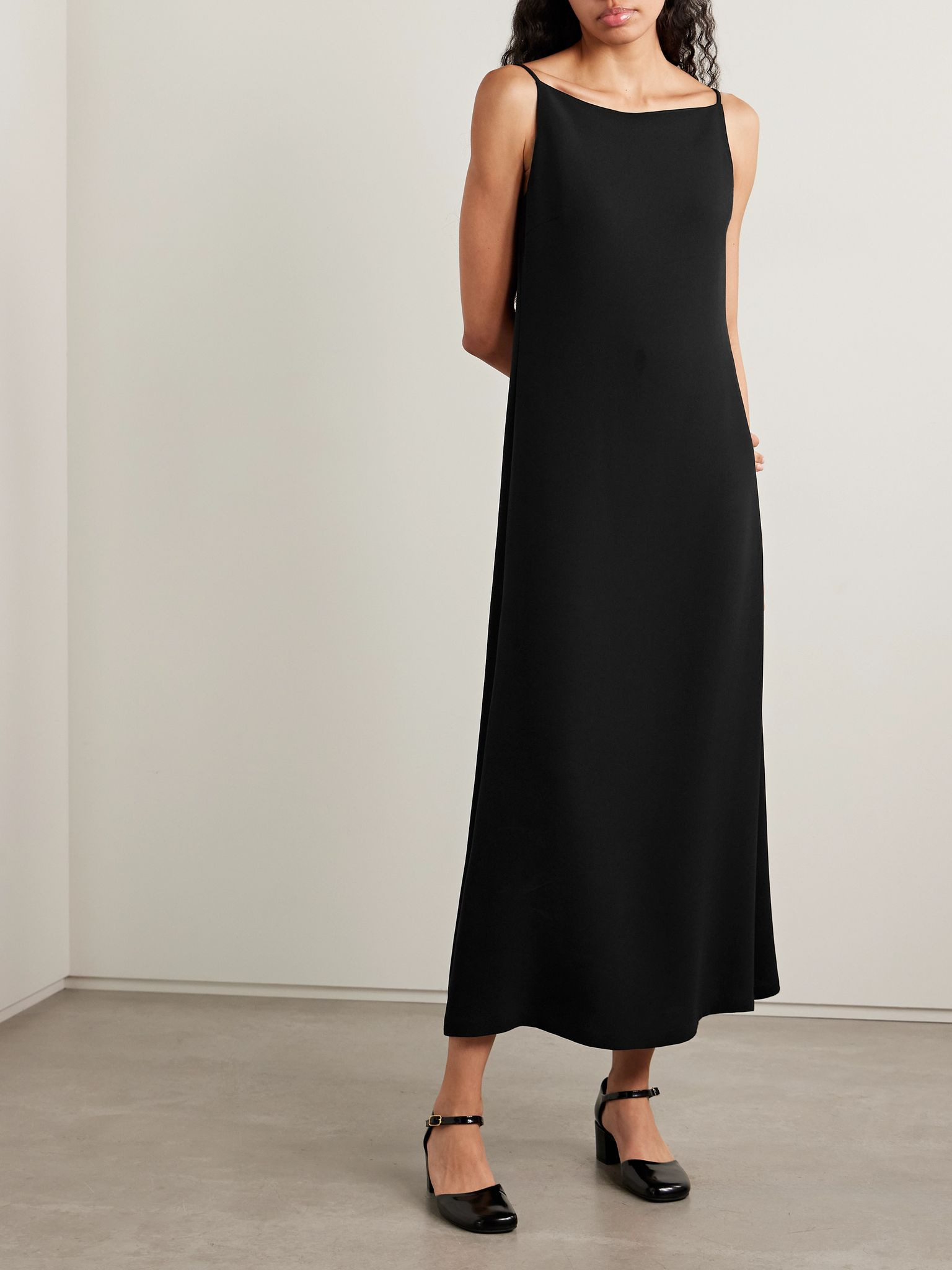 Seraphina silk-crepe midi dress Black - 2