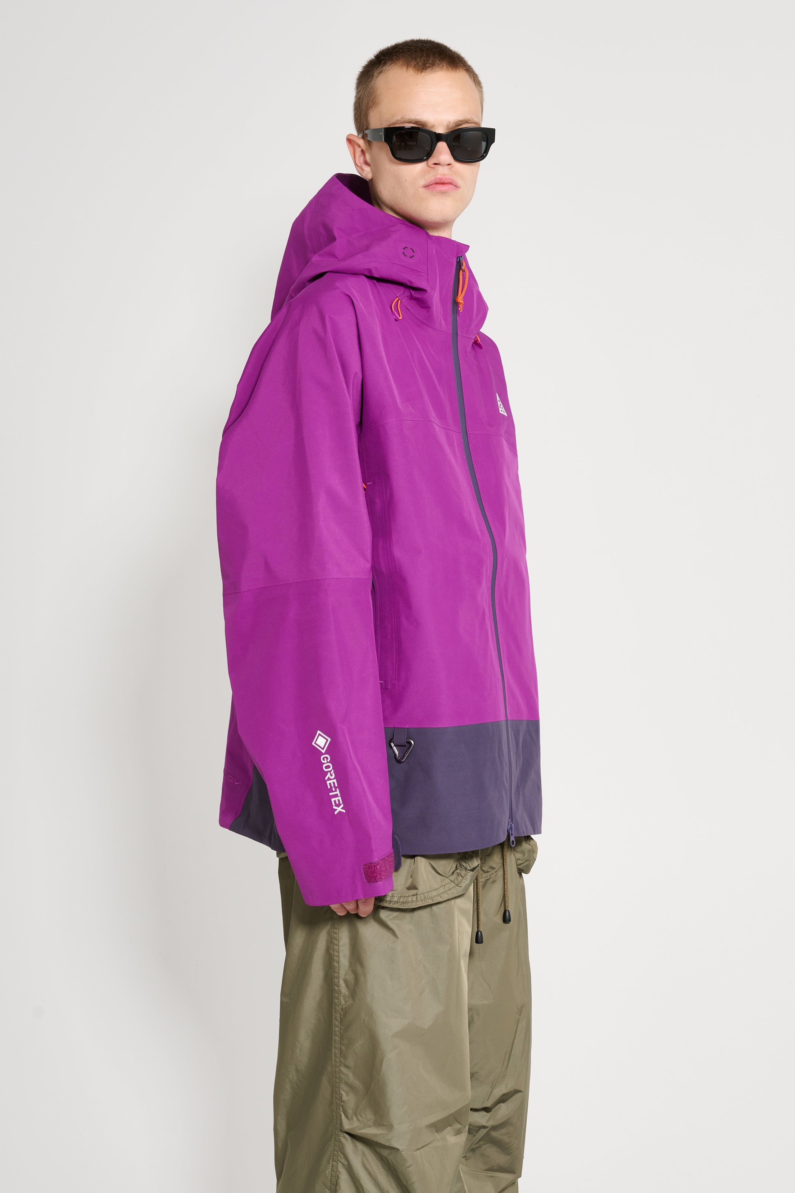 NIKE ACG MISERY RIDGE JACKET GORE BOLD BERRY / DARK RAISIN - 3