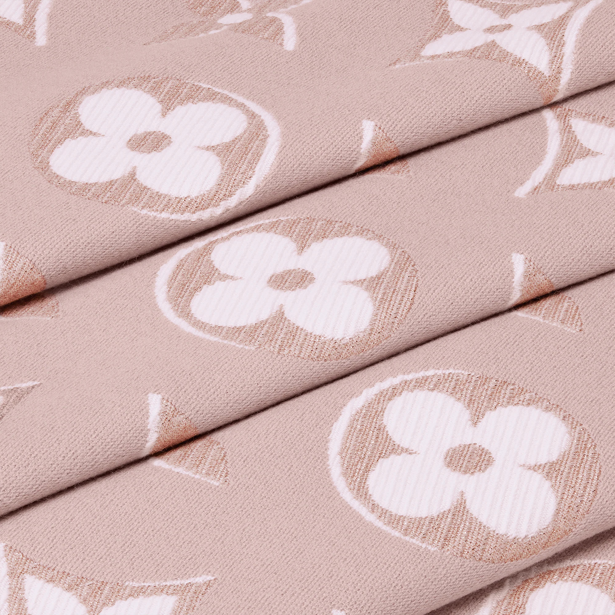 LV Essential Shine Scarf - 3