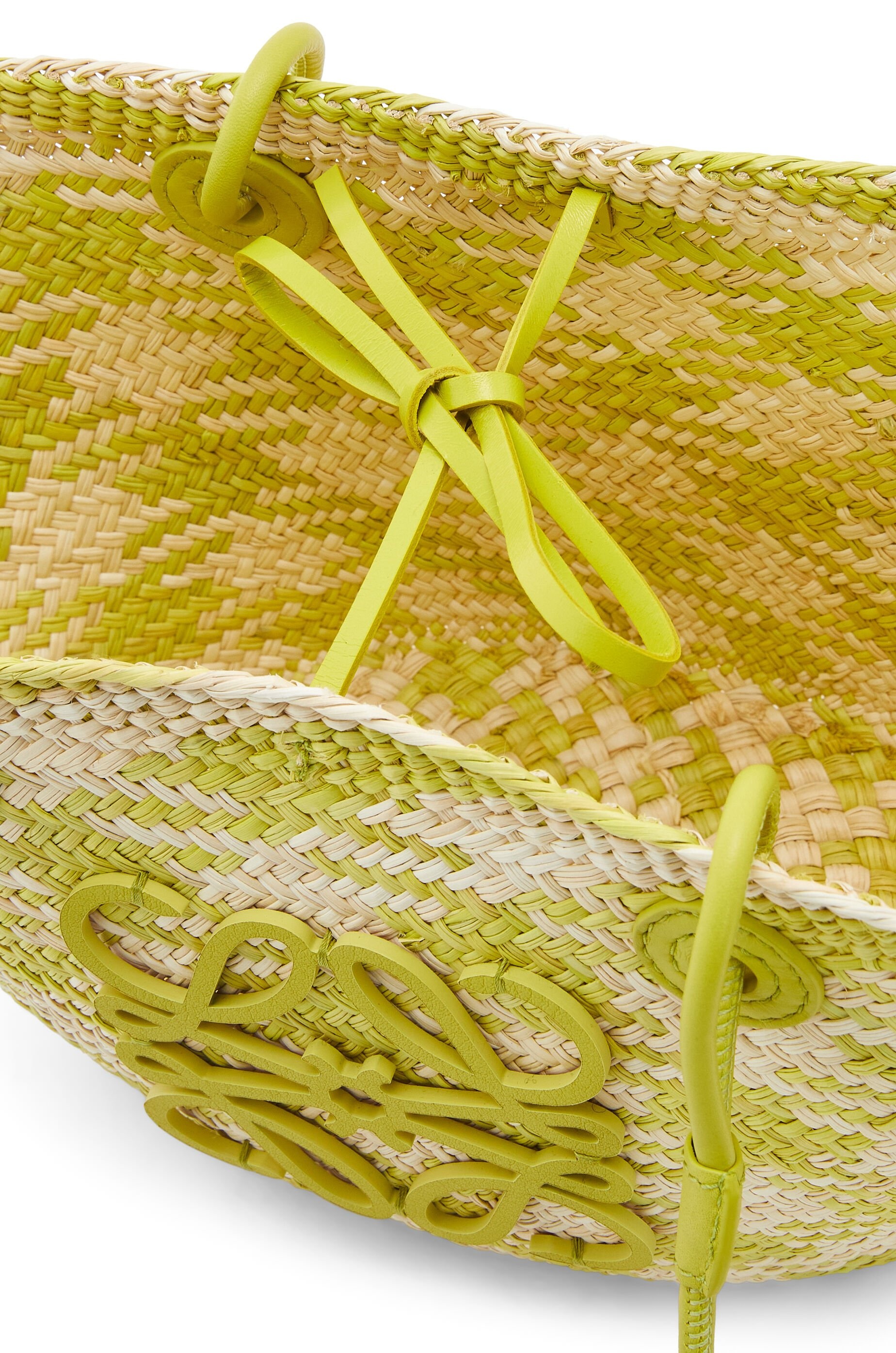 Small Anagram Basket bag in iraca palm and calfskin - 5