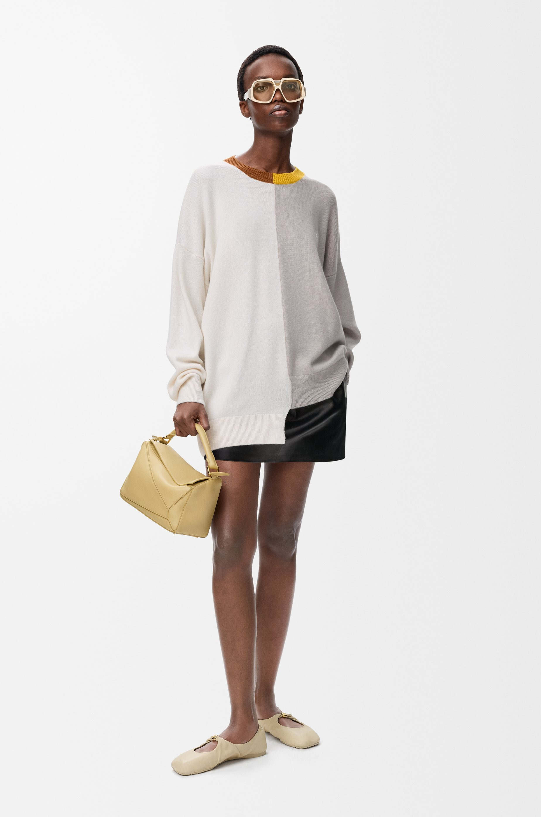 Asymmetric sweater in wool - 2