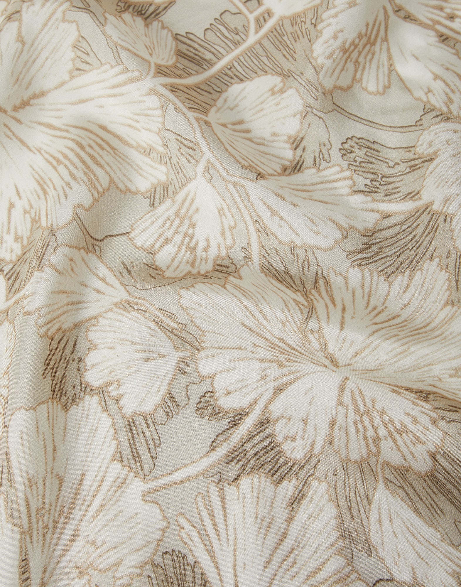 Silk flower print pongée foulard - 2