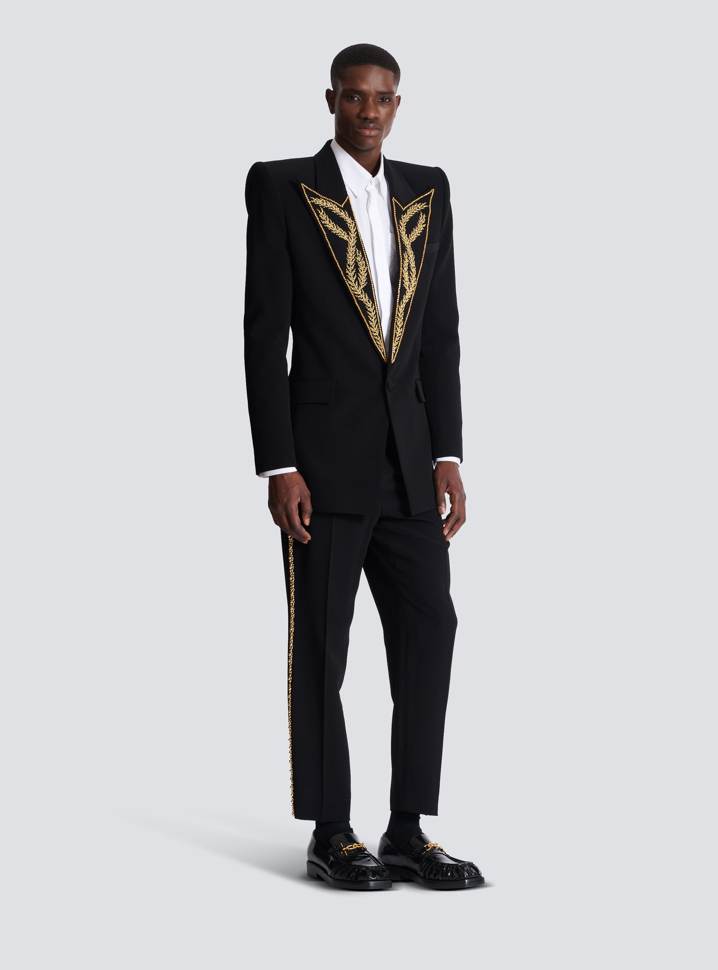 1-button jacket with embroidered collar - 3