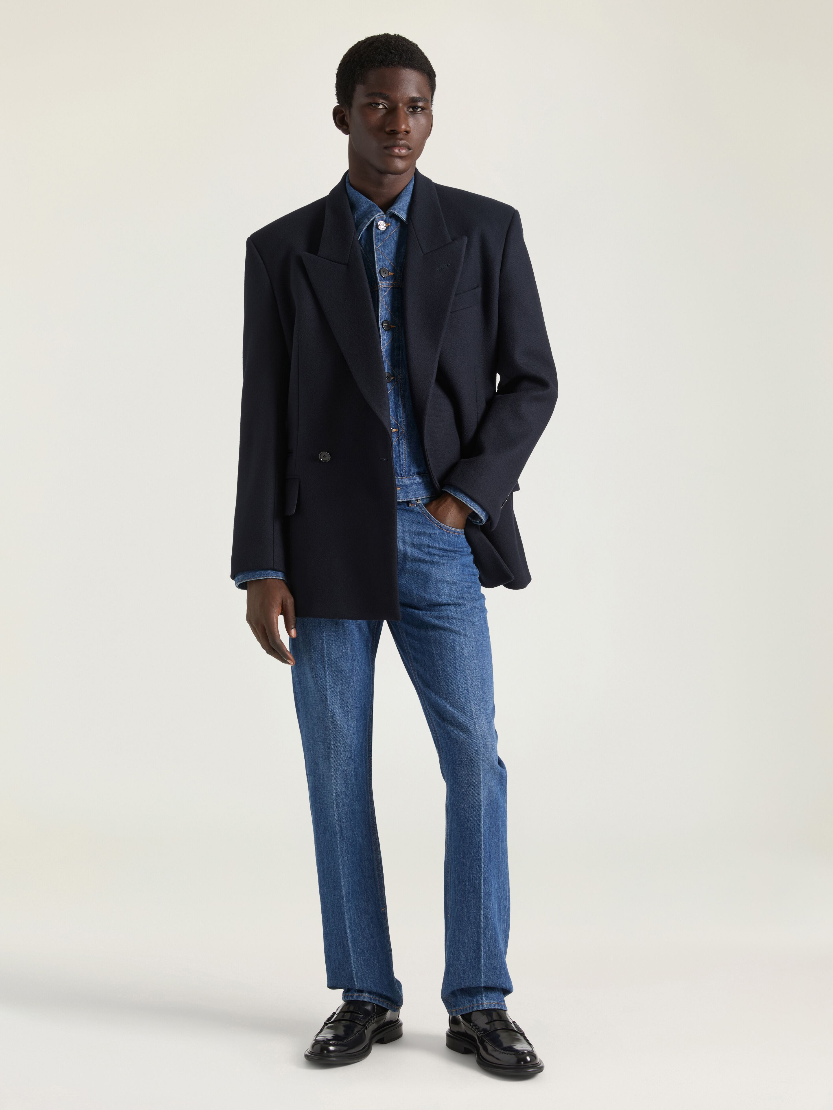 STRAIGHT FIT SHADOW WASHED JEANS WITH CREASE EFFECT - 3