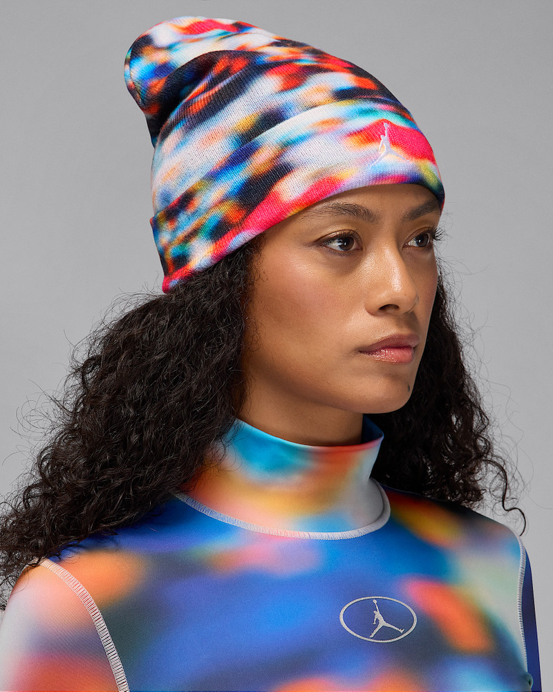 Jordan Peak Essential Mountainside Beanie 3