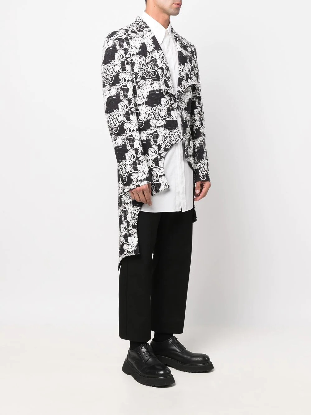 asymmetric-hem printed jacket - 3