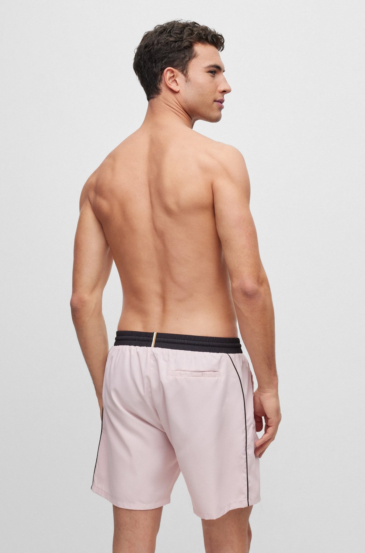 CONTRAST-LOGO SWIM SHORTS - 4