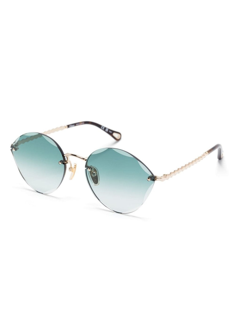 Chloé cat-eye sunglasses outlook